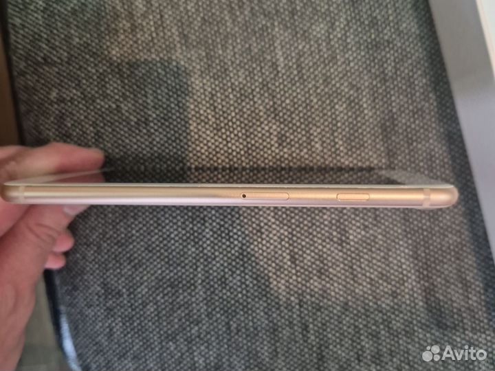 iPhone 8 Plus, 64 ГБ