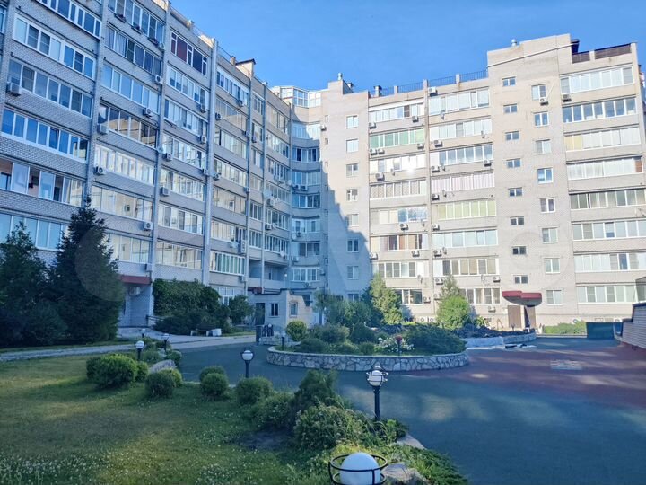 4-к. квартира, 128,2 м², 4/8 эт.