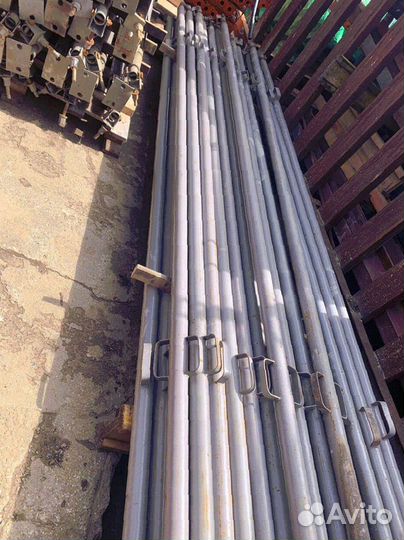 Подкосы для опалубки щитовой б/у