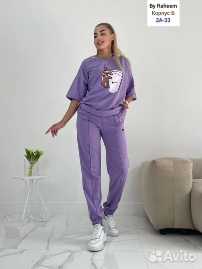 Костюм женский спортивный