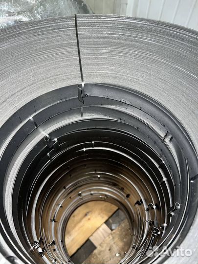 Металлическая лента упаковочная