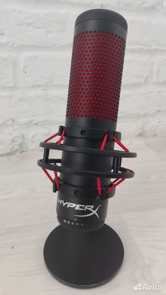 Микрофон HyperX QuadCast