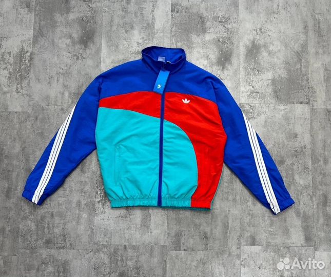 Легендарная ветровка Adidas originals