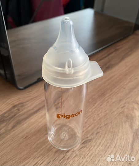 Бутылочка для недоношенных pigeon