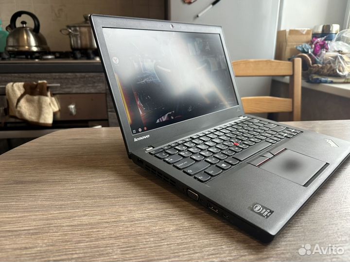 Lenovo thinkpad x250 i5-5300U/HDD/озу 8Гб