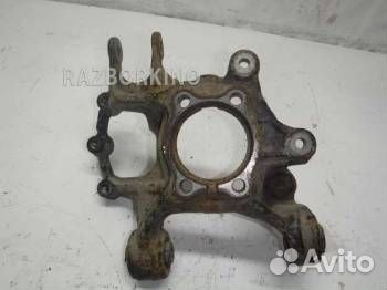 Кулак задний левый Мазда