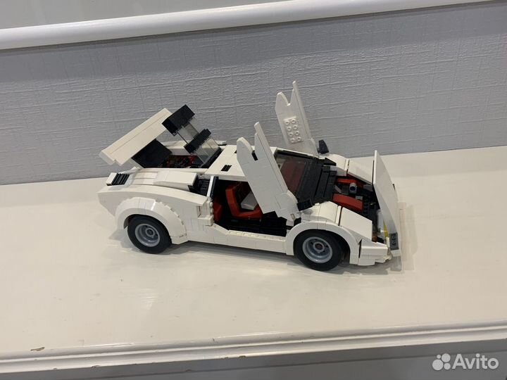 Lamborghini countach из лего