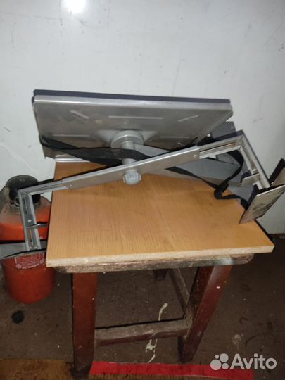 Крепление для телевизора на стену бу