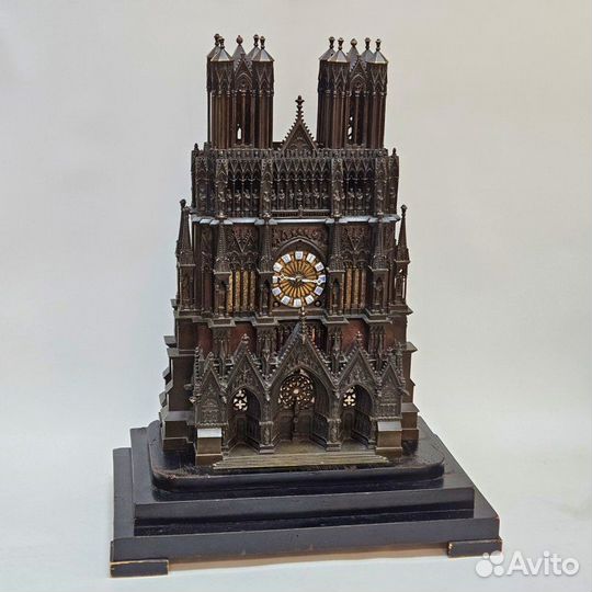 Часы каминные в виде готического собора в Реймсе Ф