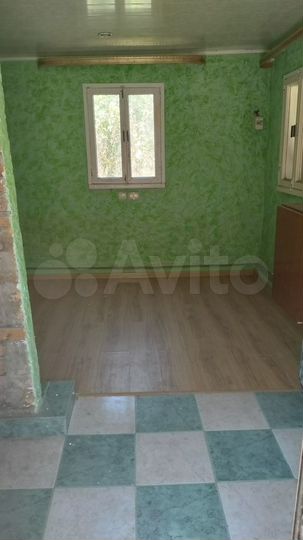 Дача 10,9 м² на участке 6 сот.