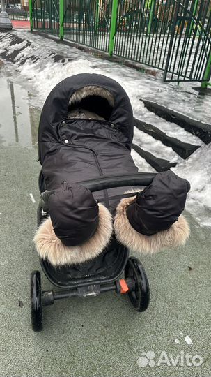 Коляска для Погодок