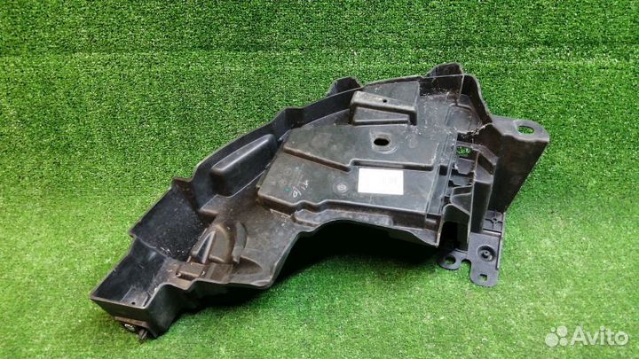 Крепление бампера Renault Fluence Правое Переднее