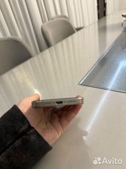 iPhone 15 Pro, 512 ГБ