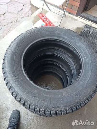 Gislaved Nord Frost 200 195/65 R15 30