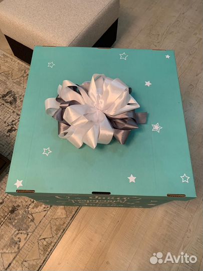 Коробка подарочная картонная