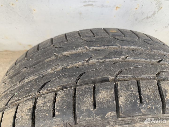 Dunlop Direzza DZ102 225/40 R18