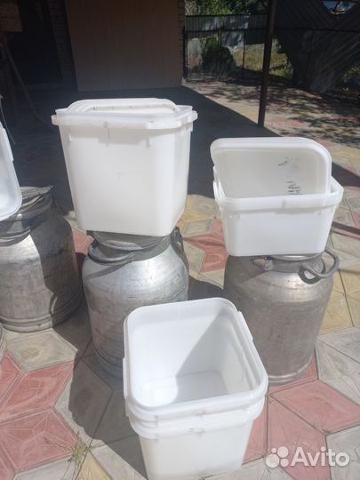 Бачки пластиковые