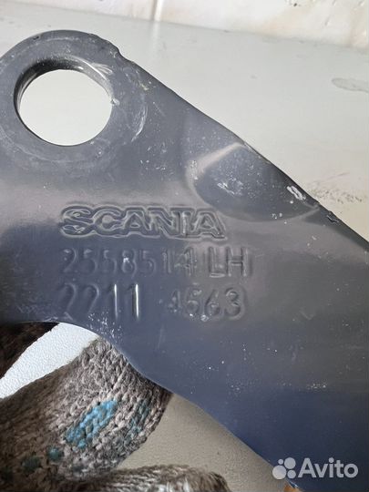 Кронштейн торсиона кабины Scania 6 2558514