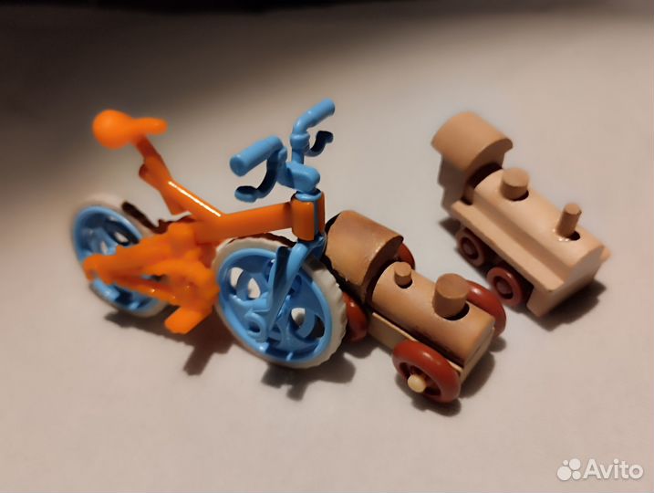 Игрушки-транспорт 90х из киндер-сюрпризов