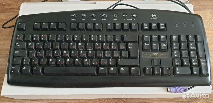 Клавиатура игровая Logitech