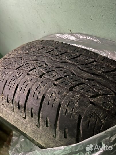 Bridgestone 613V 235/65 R18