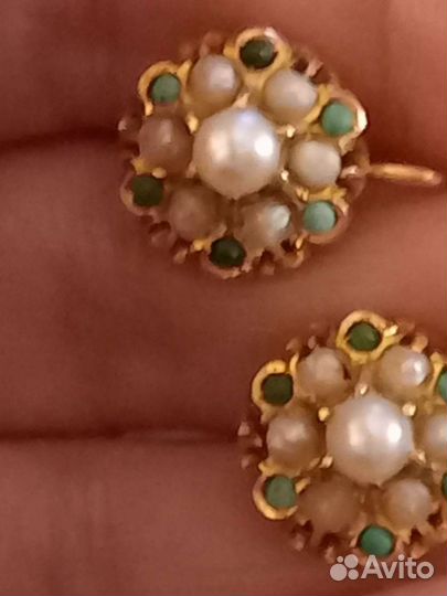 Золотые серьги