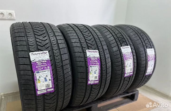 Tourador Winter Pro TSU1 275/40 R21 и 315/35 R21 S