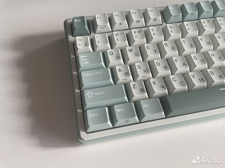 Механическая клавиатура Royal Kludge R75