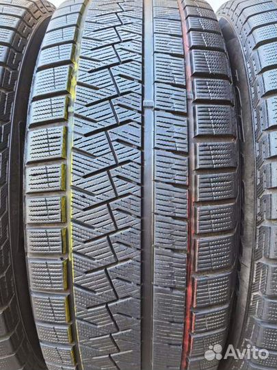 Pirelli Ice Asimmetrico 235/55 R18 95M