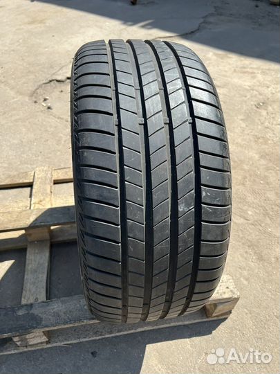 Bridgestone Turanza T005 255/40 R18