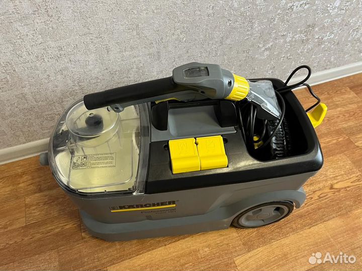 Пылесос моющий Karcher puzzi 10/1