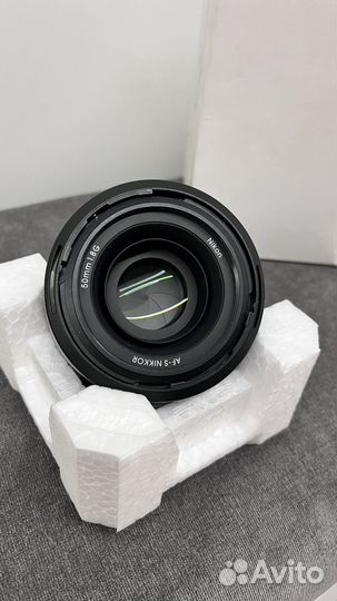 Объектив Nikon 50mm f/1.8G AF-S Nikkor