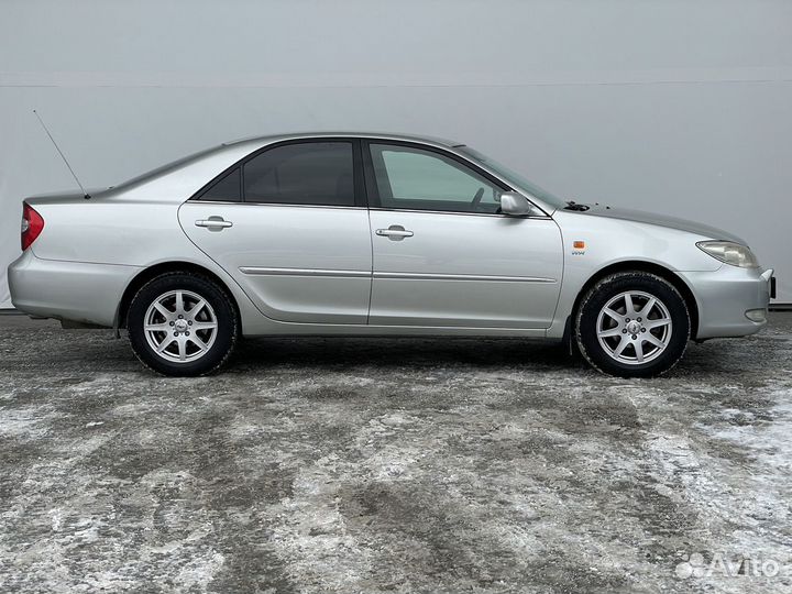 Toyota Camry 2.4 МТ, 2004, 292 700 км