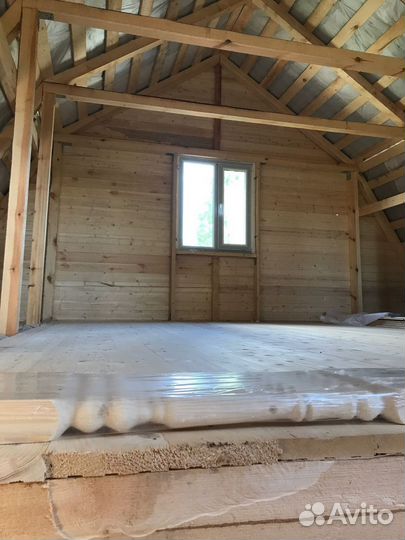 Бригада строителей