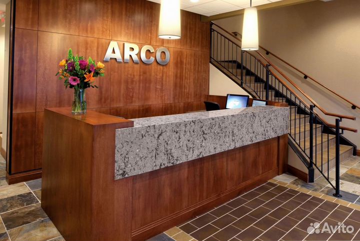 Ресепшн для клиники кварцевого агломерата