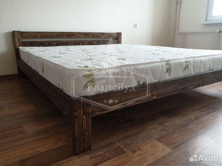 Кровать из массива / Кровать двуспальная / Кровать