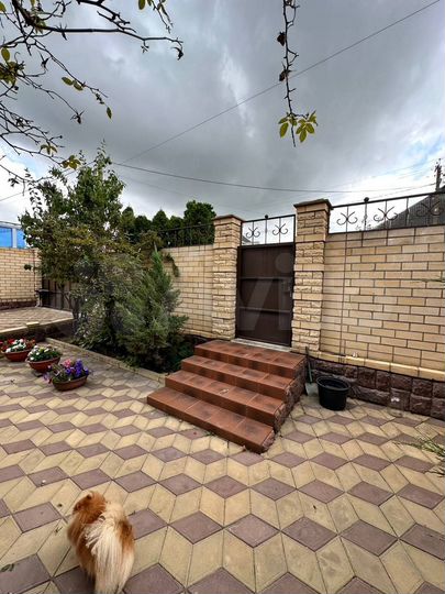 Дом 243 м² на участке 8 сот.