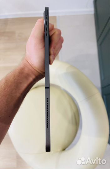 iPad Pro 12.9 1Tb Cellular (АКБ 96%)