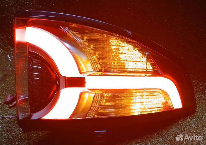 Фонарь задний левый Land Rover Дискавери Спорт L550