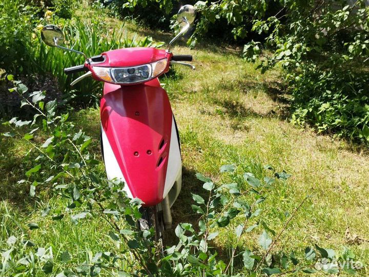 Скутер Honda Dio