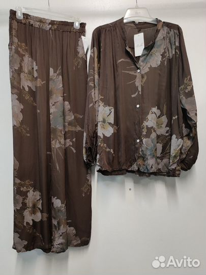 Брючный женский костюм Италия р. 50-56