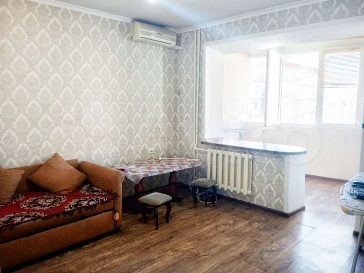 2-к. квартира, 52 м², 9/10 эт.