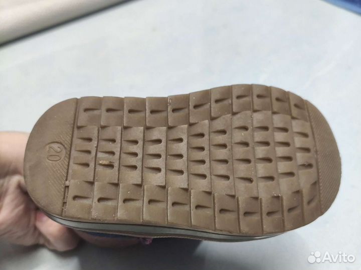 Ботинки детские 20 размер