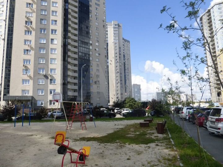 2-к. квартира, 82,7 м², 12/24 эт.