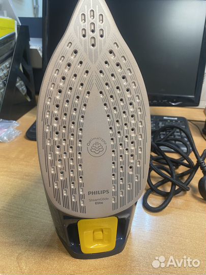 Утюг Philips Azur 8000 Series