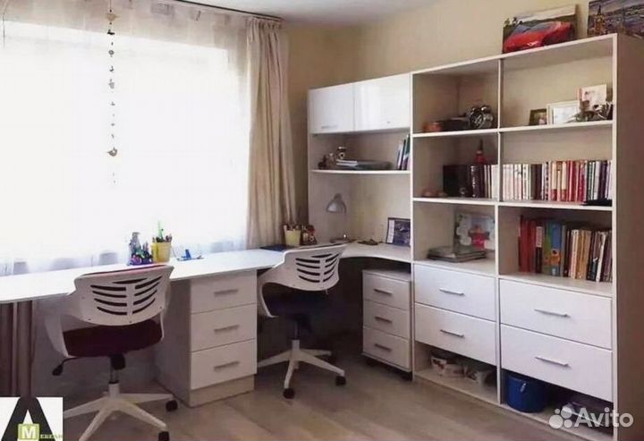 Шкафы распашные