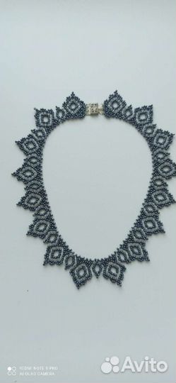 Колье из бисера