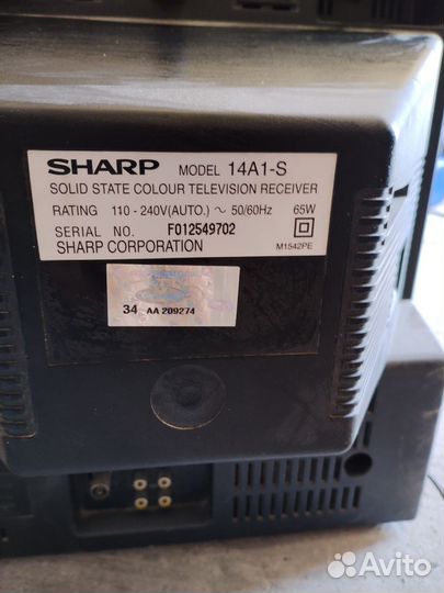 Старый телевизор Sharp 14A1