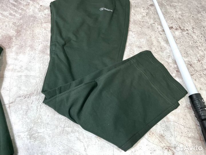 Спортивные костюмы Bugatti