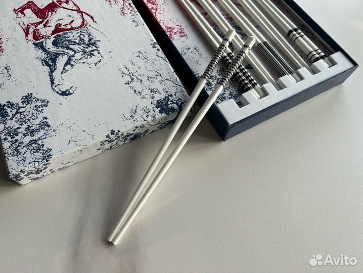 Палочки для еды Christian Dior